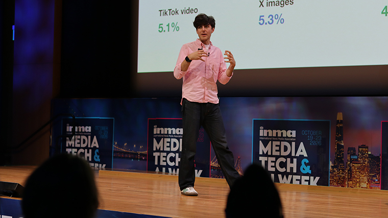Maty Bohacek, a Stanford University researcher, shares metrics with the INMA audience.