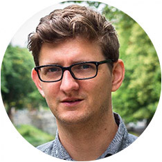 Adam Thomas, chief product officer at News Corp's Storyful, discusses about the social Web acquisition.