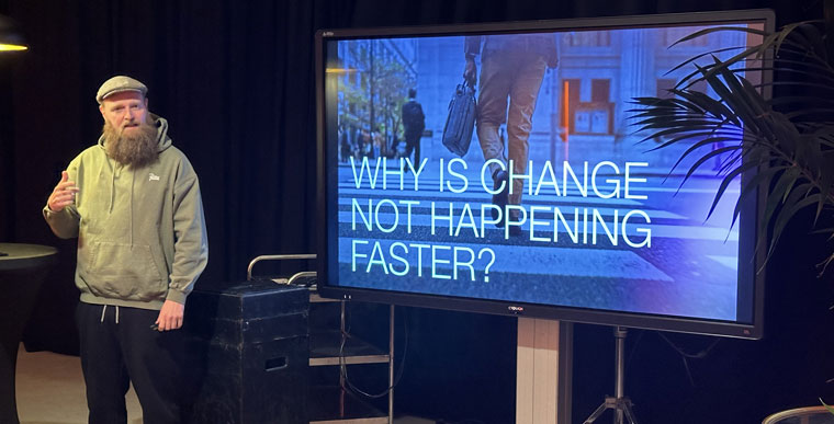 Wesley ter Haar, founder of Amsterdam-based Media.Monks, shared some shocking predictions about how fast AI will transformation companies.