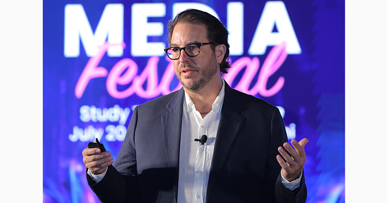 INMA Advertising Initiative Lead Gabriel Dorosz, speaks to conference delegates.