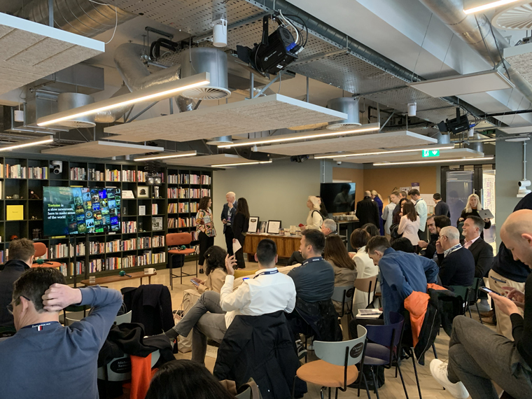 Study tour attendees learned about Tortoise's audio-first newsroom at its London office.
