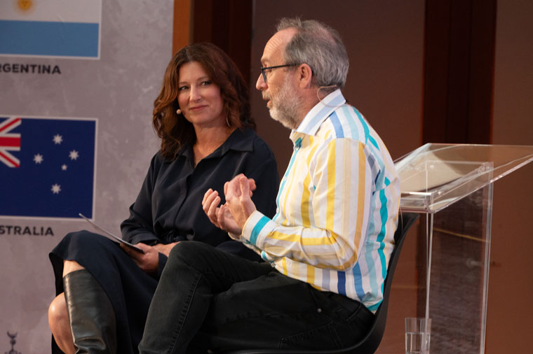 World Congress Co-Moderator Jodie Hopperton chats with Wikipedia Founder Jimmy Wales after his presentation.