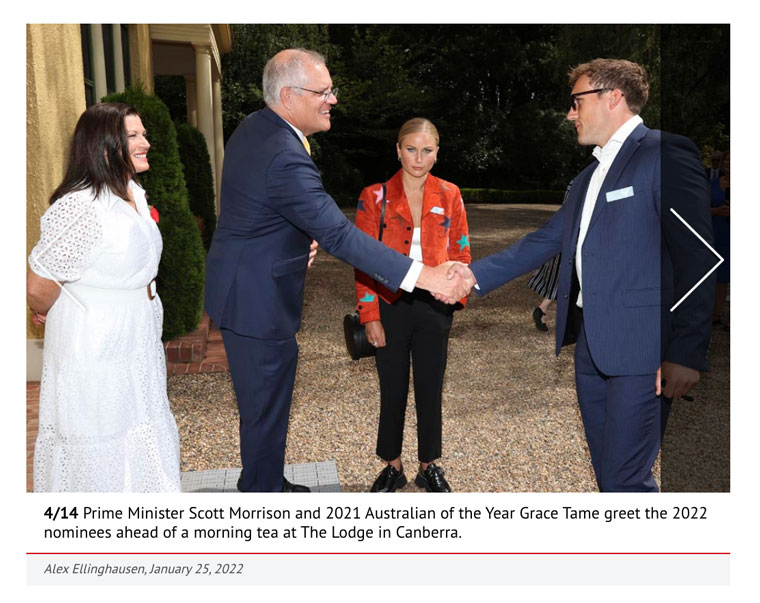The slider module allows several images to be inserted into an article.