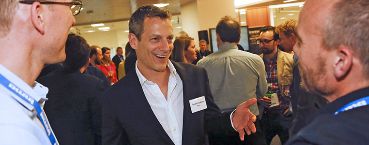 Piano CEO Trevor Kaufmann discusses digital subscription models with Media Subscriptions Summit delegates during a break.