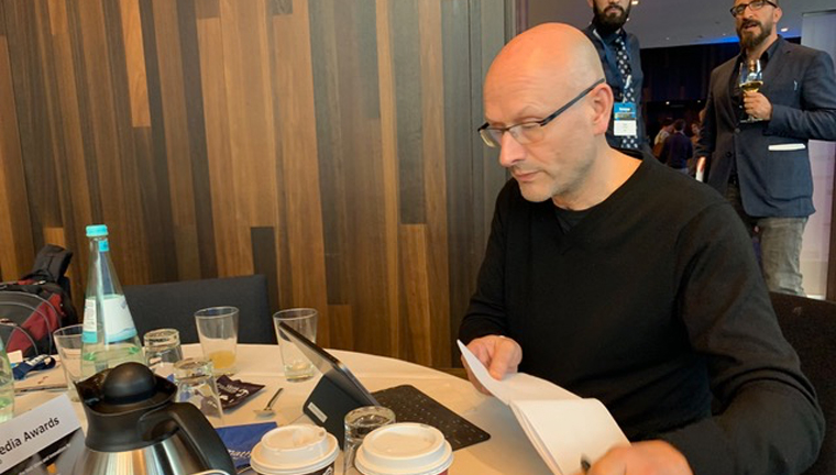 Robert Whitehead, author of INMA's digital platforms report, putting the finishing touches on the report just before its release.