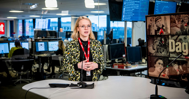 Dagbladet's TV desk is staffed throughout the day to provide viewers with breaking news.