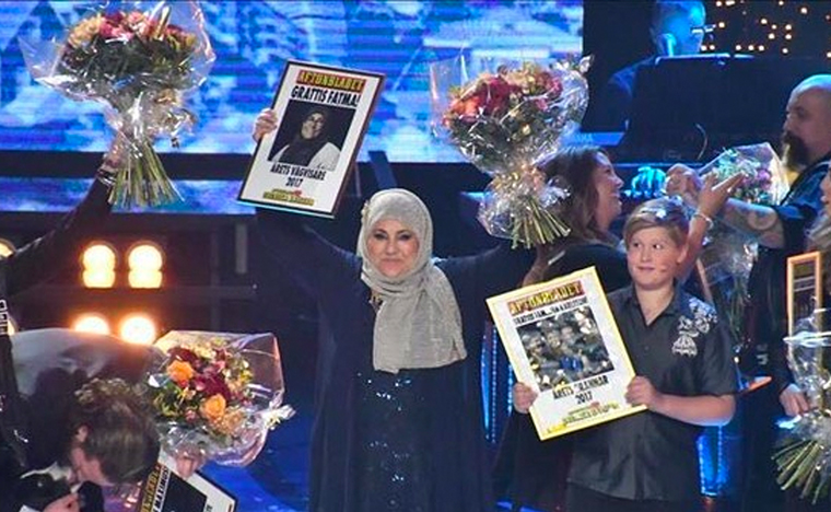 A large, televised gala is held each year to celebrate the winners of the Swedish Heroes campaign.