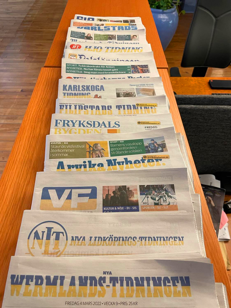 NWT Media painted the front pages of its 16 newspapers and Web sites in the colours of the Ukrainian flag and encouraged readers to donate to its fundraising campaign.