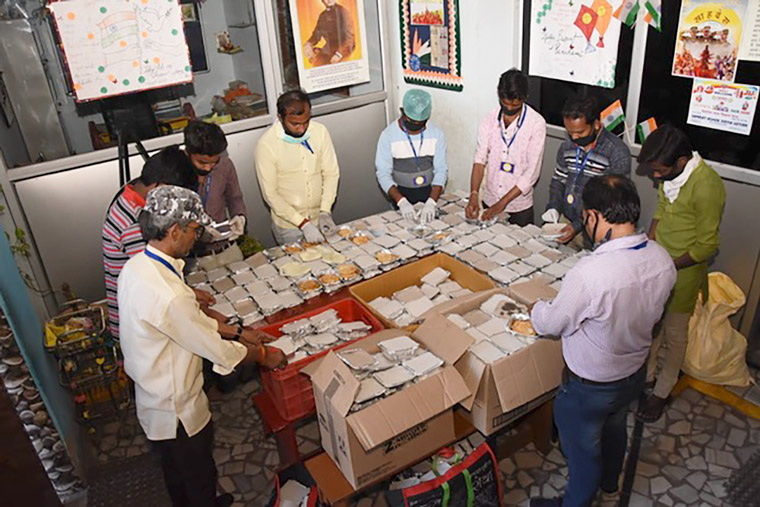 Amar Ujala used its network for social initiatives, such as collecting and distributing food packets to those in need.