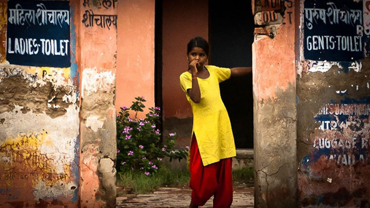 Women in India face an alarming lack of access to clean toilets and are paying the price for it with their health.