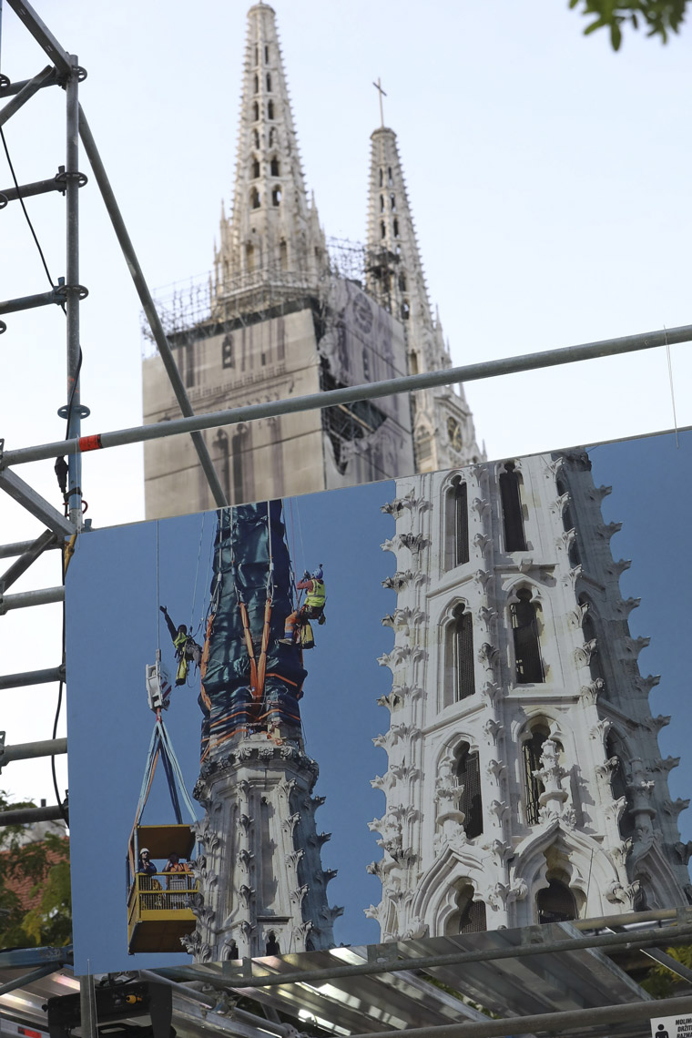 The exhibition was available for free to the public for a month and in a public space in the very heart of the city. Photo by Zeljko Puhovski/Cropix