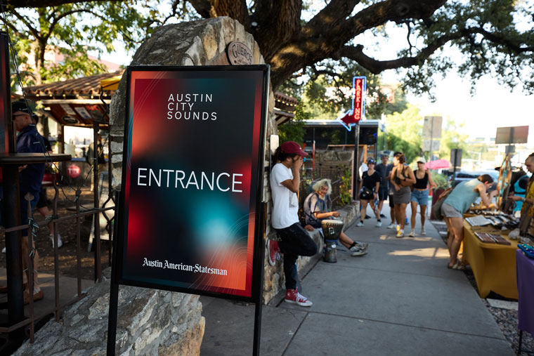 Guests approach the entrance to Austin City Sounds.