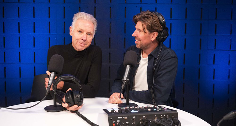 Veteran reporter Jan Westera and podcaster Colin Mooijman, hosts of De Ware Jacob, which is produced by Dagblad van het Noorden. Veteran reporter Jan Westera and podcaster Colin Mooijman, hosts of De Ware Jacob, which is produced by Dagblad van het Noorden.