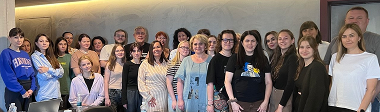 The new initiative has 18 local teams who are working together to developing anti-corruption investigations in Ukraine.