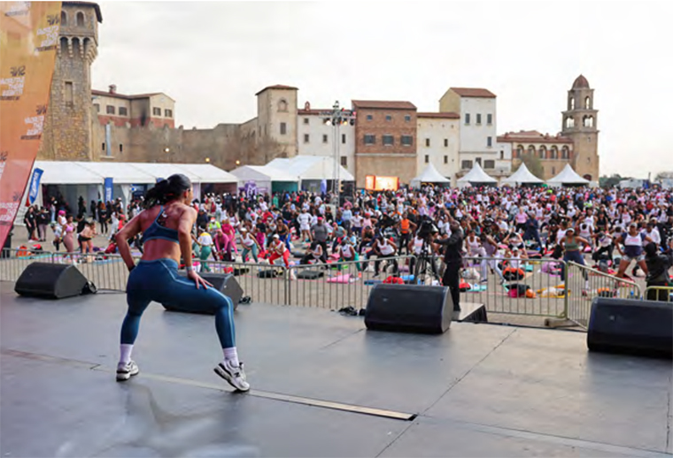 The Saturday Night Fitness campaign was built across the Media24 platforms and offered six live fitness sessions in one night.