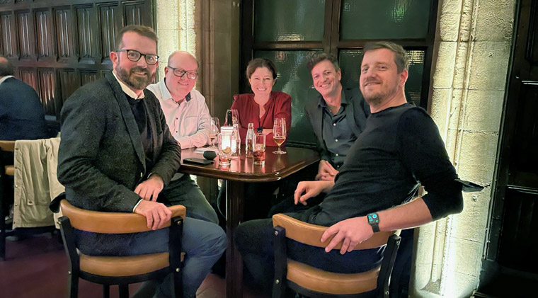 From left to right: Christoph Zimmer (Tamedia), Greg Piechota (INMA), me, Casper Lewellyn Smith (Guardian), and Stefan Ottlitz (Der Spiegel).