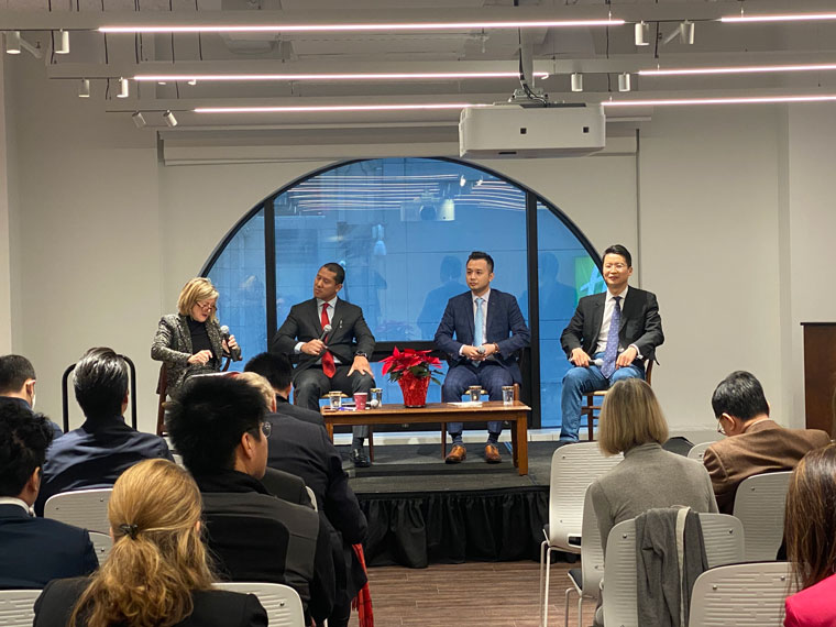 Newsroom colleagues from the North America bureau moderate the panel discussion at the VIP breakfast event with China Institute.