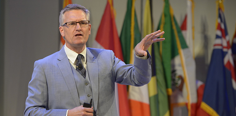 Ulrik Haggerup, founder of Constructive News, discusses the impact of negative news at INMA World Congress.