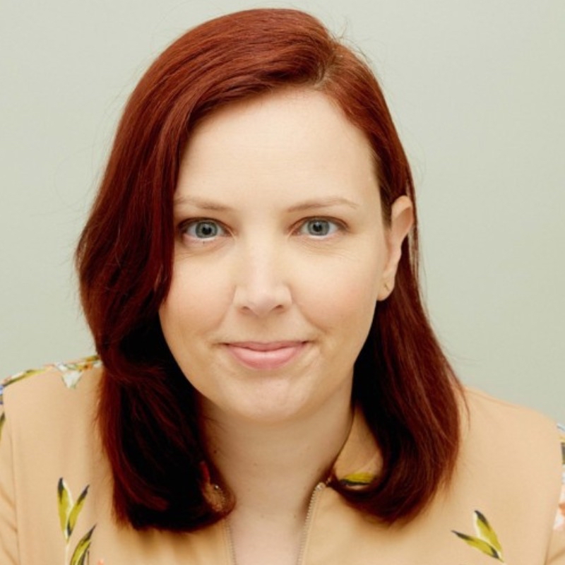 Jennifer Hollett