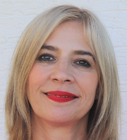 Ioana Sträter