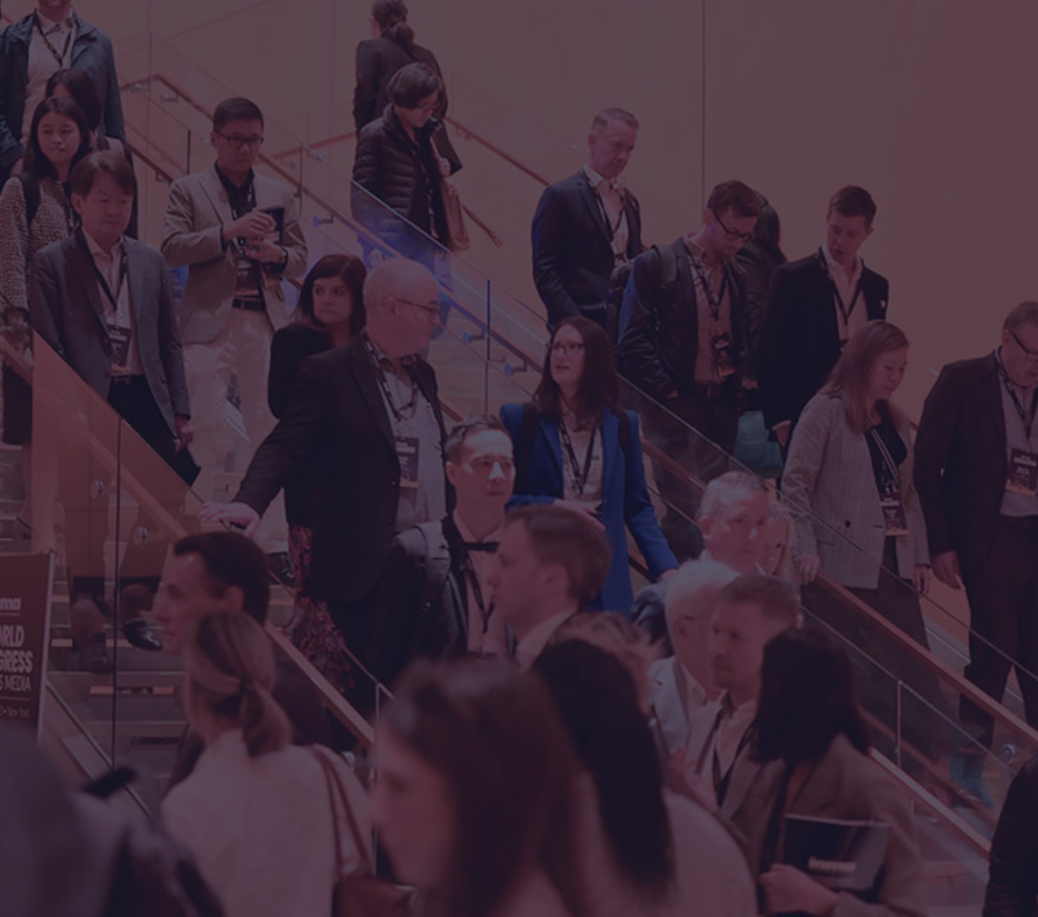 Delegates between sessions at a World Congress